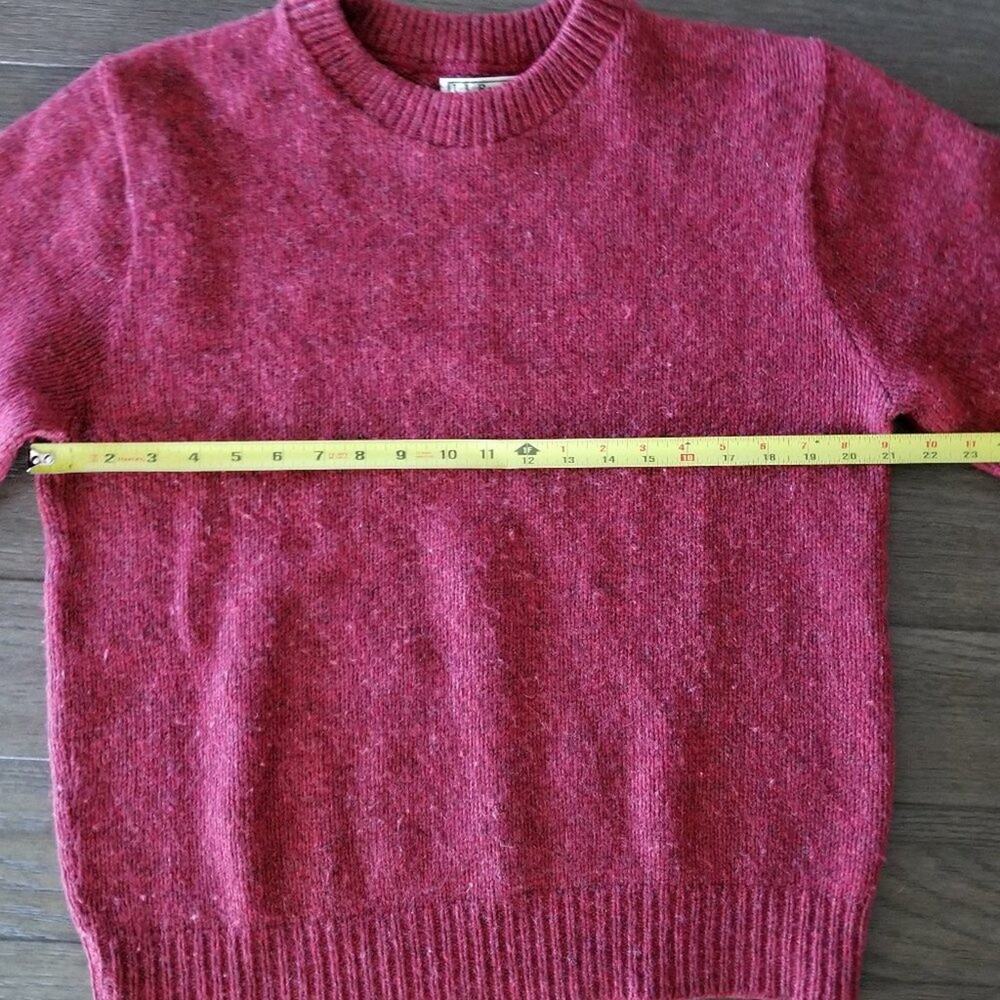 Women's L.L.Bean Sweater Red Crew Neck 85% Wool Size Large Winter Warm! - Picture 4 of 8